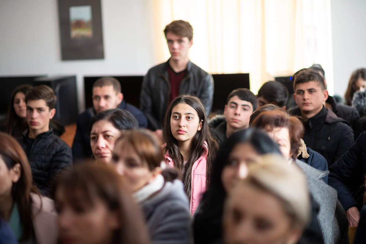 MICArmenia's tweet photo. Technotalk at Vayots Dzor Regional State College.30 students will start learning practical coding this semester under @EU_Armenia funded project and during the talk with the experienced speakers they discussed what to learn to easily find their workplace in IT. #EU4Education https://t.co/EVHBH981QU