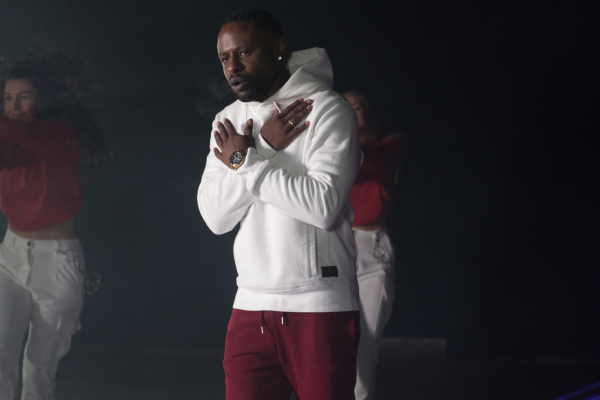 jongin_arnhem's tweet photo. Na tal van clips te hebben geschoten voor zowel opkomende als bekende artiesten, heeft de Arnhemse filmmaker @mike_step85 nu zijn eerste eigen track 'One Call' uitgebracht, met daarop een featuring van MikeVii. https://t.co/MZsg8Pv8Rn https://t.co/GBZU7AcORC