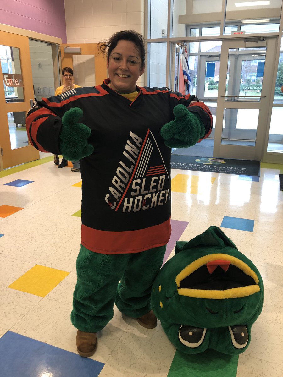 lbrlisabrown's tweet photo. Hey @Canes @WCPSS This is TOY commitment @GreenPTA @NorthernAreaWC @TheLeaderinMe @CMcCabeWCPSS https://t.co/gpOJBl4uPm