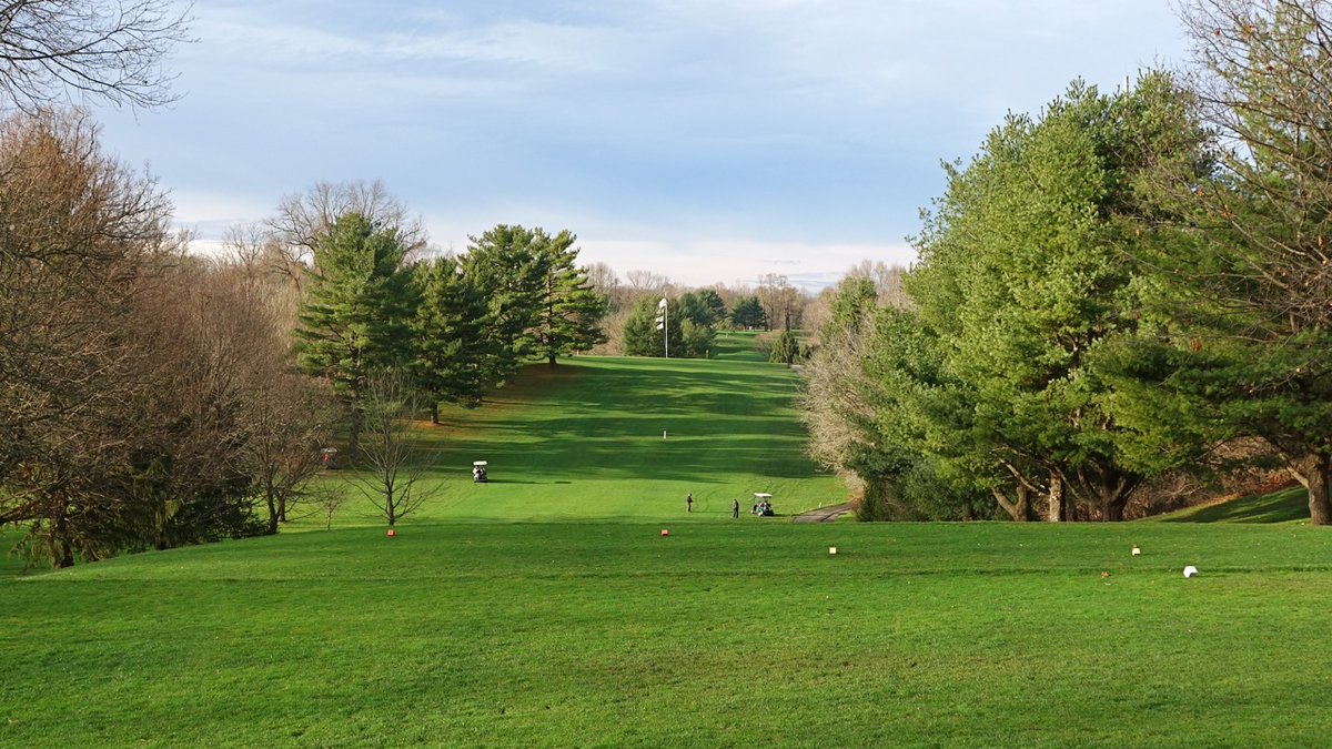 jwbausch's tweet photo. An under the radar public course in the PHL area is @MiddletownCC, 1913 design by AFindlay and later by GFazio. Really good terrain; excellent set of 1-shotters. Recently tuned up shoulder season photo album #BauschCollection @MyPhillyGolf:
https://t.co/V6gdpVnPxD
Select pics: https://t.co/YjjKJPU3NY