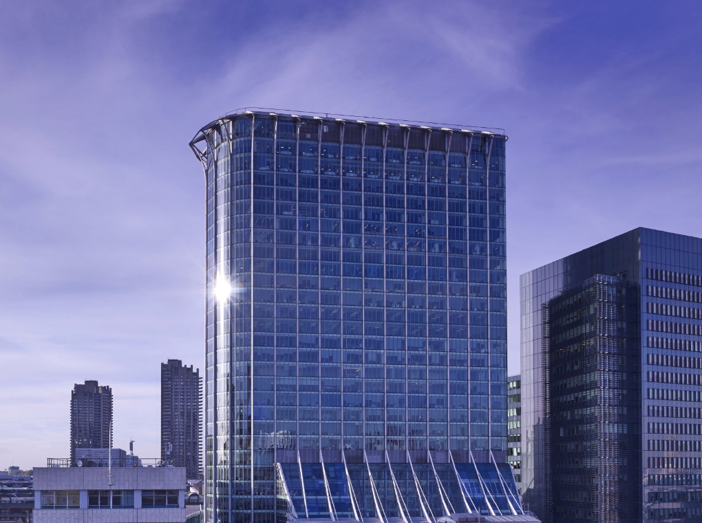 CollinsConLtd's tweet photo. We have been appointed by @Brkfldproprtl to carry out a #refurbishment at @CitypointEC2 to levels 6, 7 and 8, where we will be installing a two storey structural link bridge, three storey infill and a terrace link at level 6. We will then be completing the Cat A fit out. https://t.co/GfEfSsvsyK