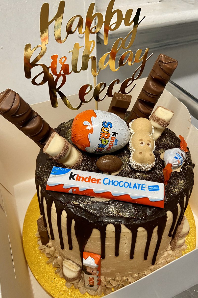 Happy birthday to Reece from our member company, <a href="/hbs_direct/">HBS DIRECT</a>. This little beauty was made by the director’s sister 🤤🤤 kinder bueno cakes get a solid 11/10 rating from us 😍
