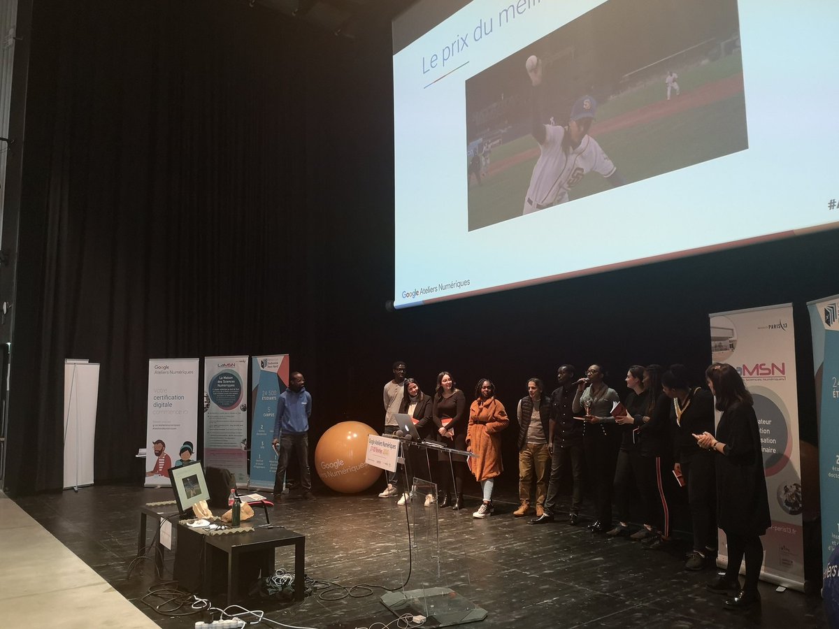 #AteliersNumériques #Digital <a href="/GoogleEnFrance/">Google en France</a>
Les meilleurs pitchers de ces 4 jours de formation récompensés 👏 Bravo pour leur performance ! 
#LaMSN #USPN <a href="/MSHParisNord/">MSH Paris Nord @mshparisnord.bsky.social</a>