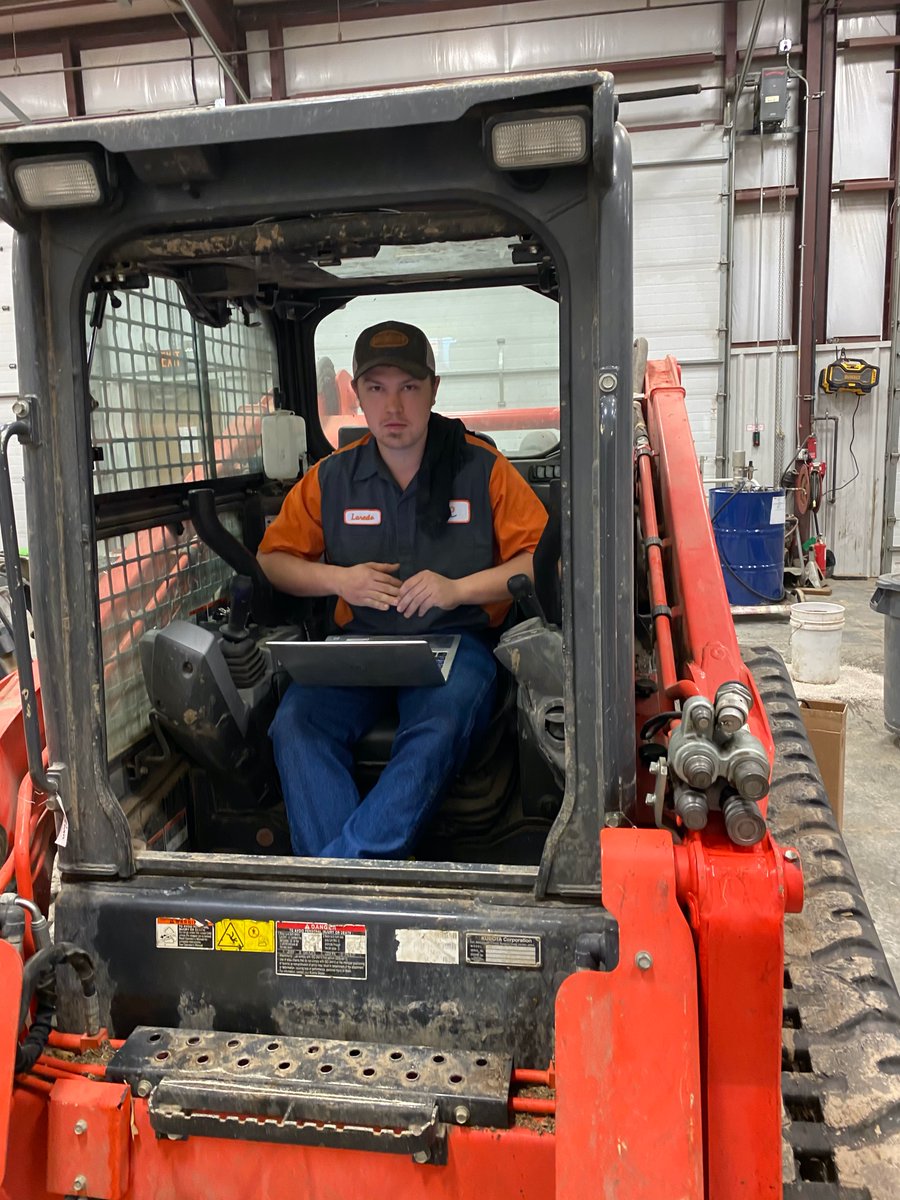 Laredo Beal, former GP intern, is now one of our star techs and is a graduate of the #WesternEquipmentDealersAssociation #dieseltech program at OSU.  Our shops are always looking for new talent.  Is this you?