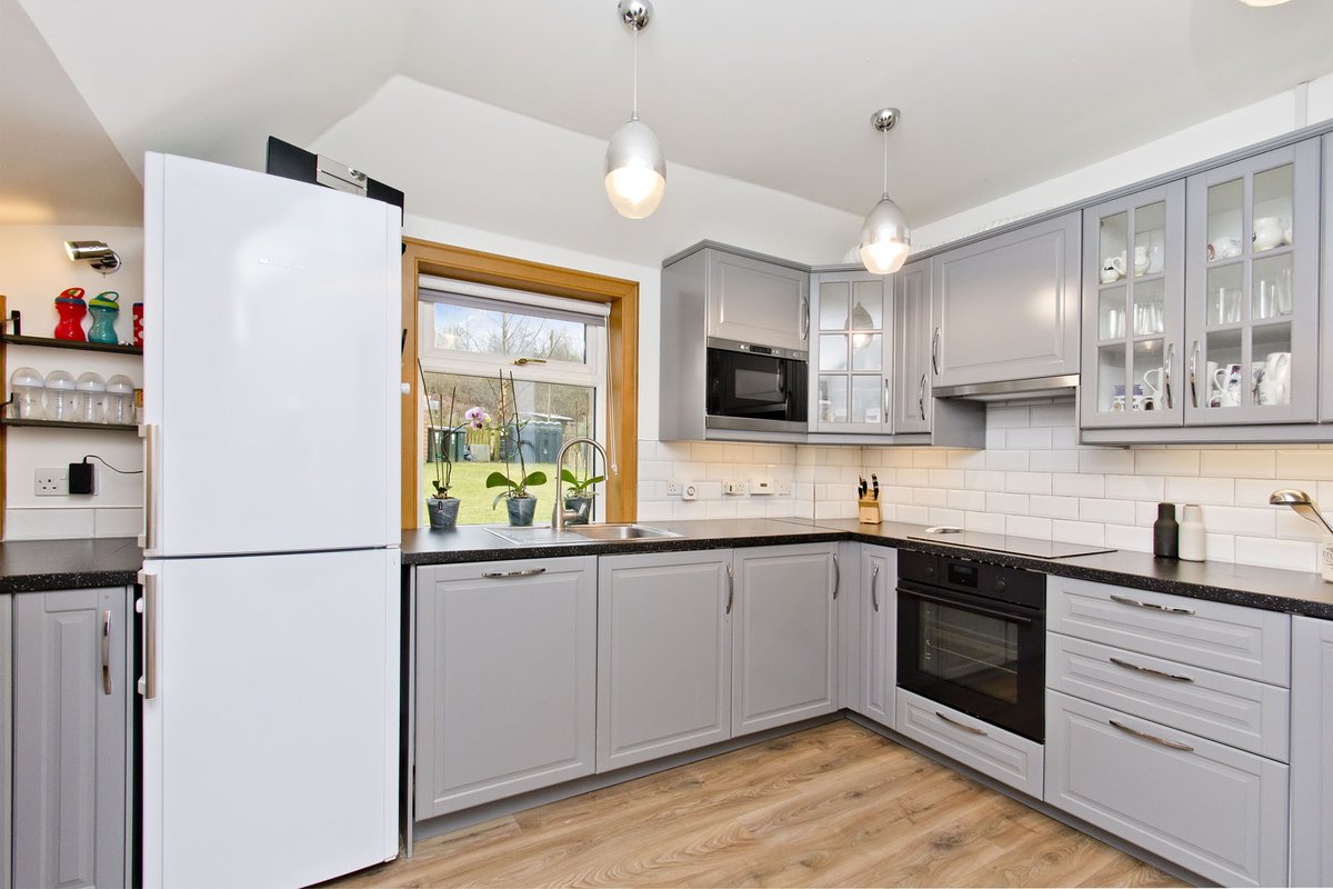 AC_Perth's tweet image. #ForSale #New 70 Main Street
#Abernethy #Perth
O/O £189,995 by @AC_Perth on @rightmove @Zoopla @OnTheMarketCom 
acandco.com/property/detai…
