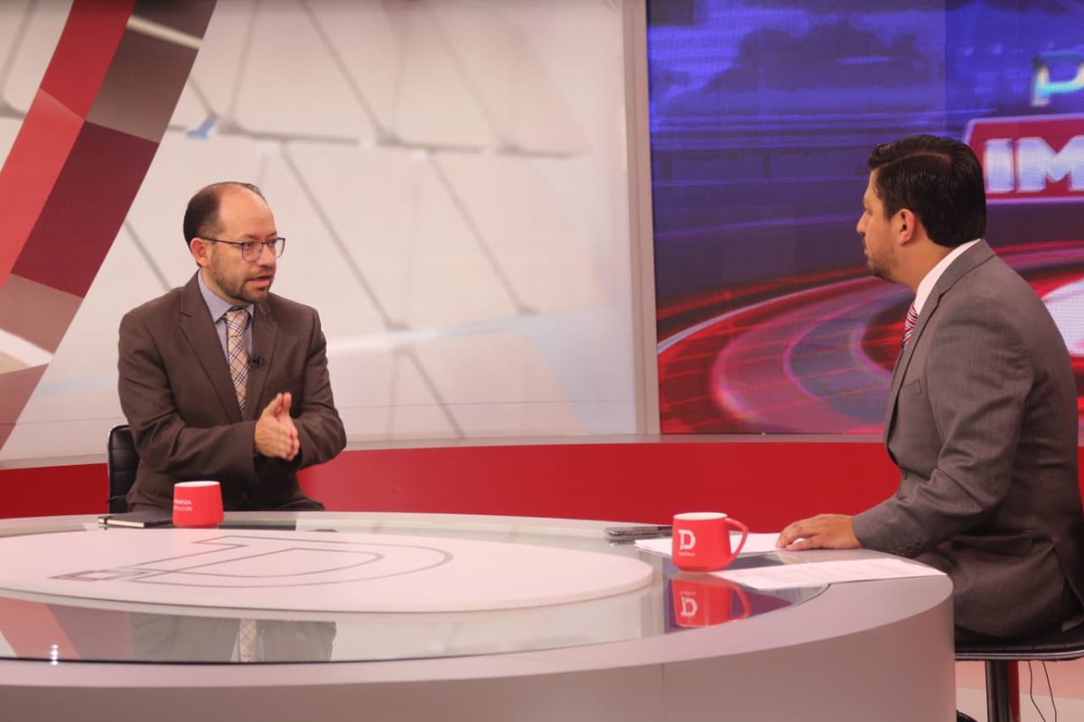 Añadió que para este propósito, el Ejecutivo y el sector productivo se deberá articular de forma adecuada, a fin de alcanzar una negociación estratégica que considere a los sectores sensibles para efectuar el acompañamiento pertinente.