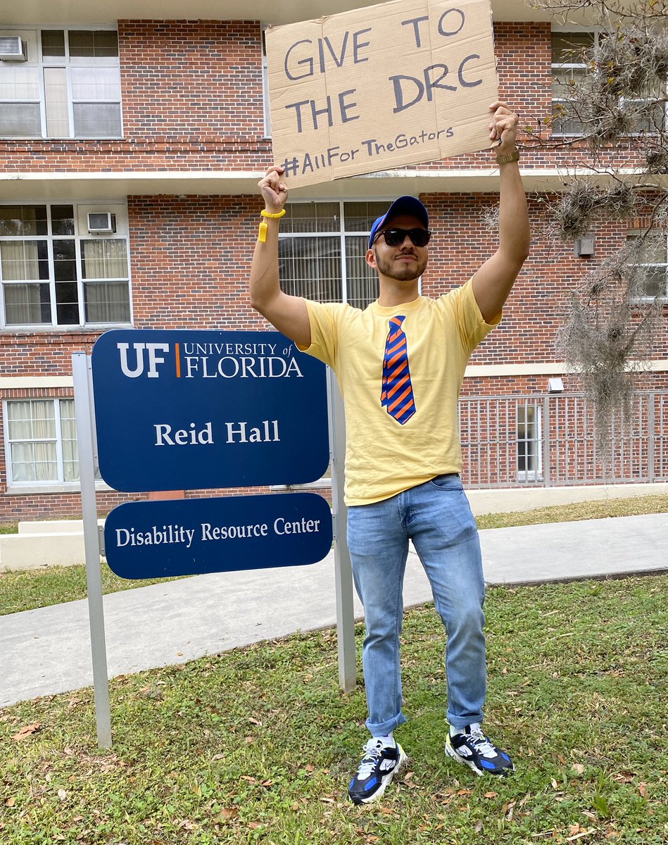 ger2639's tweet photo. It’s giving day! @UFDRC supports students with #disabilities at @UF your gift directly supports the programs and scholarships we offer. Give anything you can! 🐊🐊🐊
#dudewithsign #AllForTheGators 

https://t.co/P3U2Pq5nvm https://t.co/tMDdeRDbMn