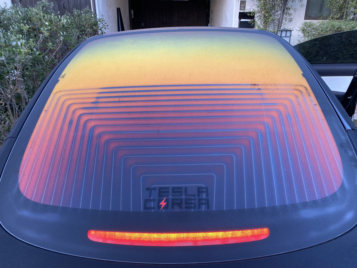 BLKMDL3's tweet photo. Preheating your car is so underrated. https://t.co/9TZfkv1nSt