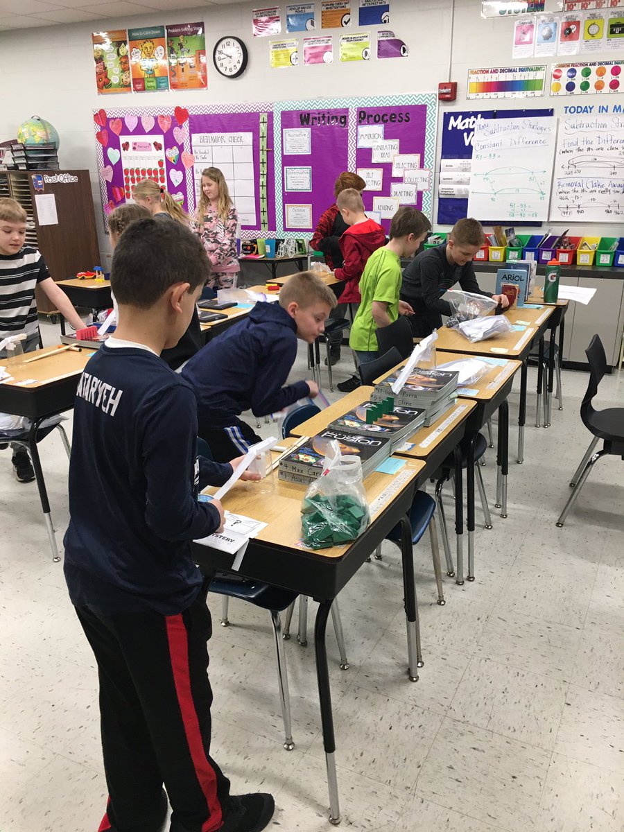 mrsstyrczula's tweet image. More Chain Reaction machines today! Energy is AWESOME!! #sciencerocks #engineeringrules