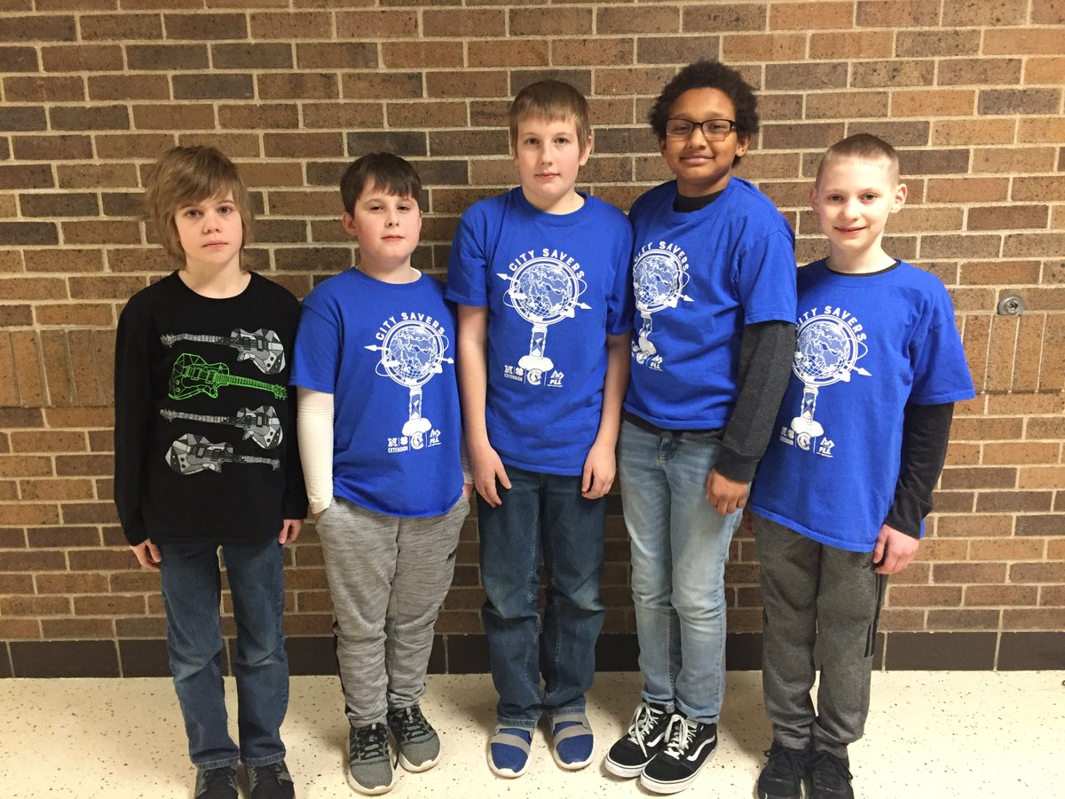 Nebraska4H's tweet photo. "Hello! My name is Angela Abts. I am an Extension Educator in Dakota and Dixon Counties. This is a first to have all the South Sioux City teams represented at state: Kobra Kai, Sharknadoz, and City Savers." Follow Angela's Takeover on Saturday: https://t.co/WzUh0ytni1 https://t.co/XcOTOM6k3C