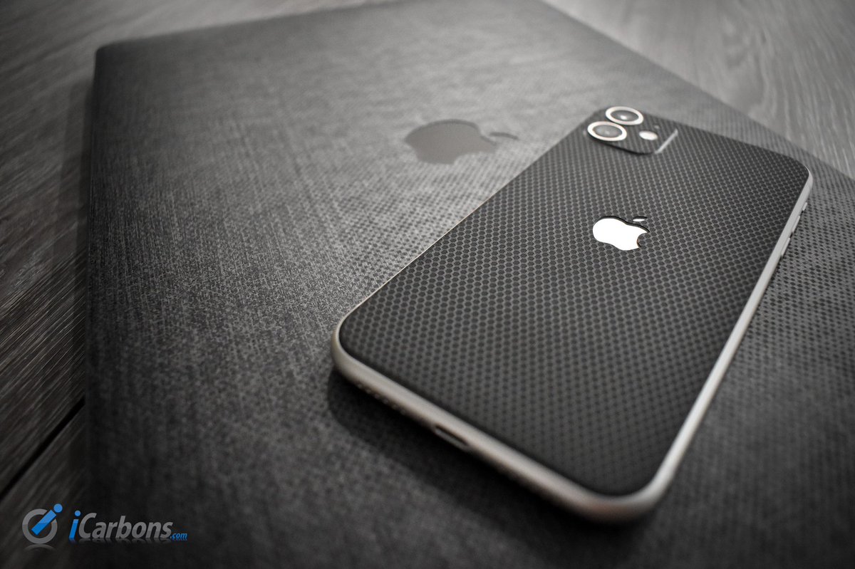 iCarbons.com tweet media