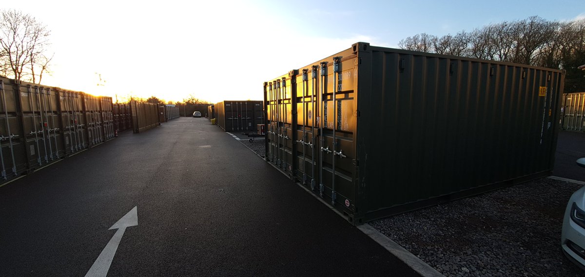 SterlingStor's tweet photo. Those lighter evenings are eventually arriving. None the less all of our self storage facilities come with low energy LED flood lighting to ensure every step you take on our premises is a safe one. Open 24/7 in Stroud &amp; Stonehouse. https://t.co/uZ8YedecSO