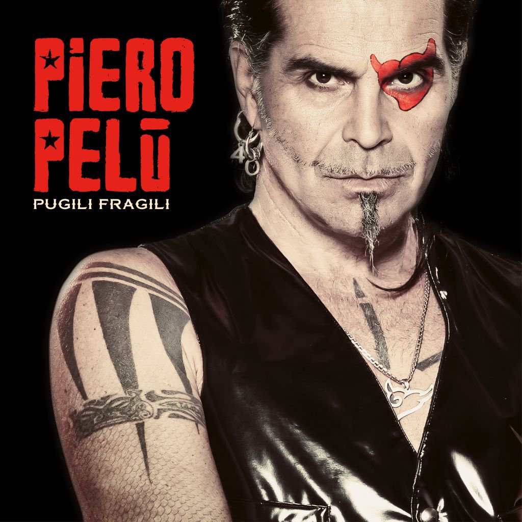 PIERO PELÙ: domani #21febbraio esce il nuovo disco di inediti “PUGILI FRAGILI” (in pre-order SMI.lnk.to/pugilifragili).

Da luglio in concerto con “PUGILI FRAGILI LIVE 2020” per celebrare 40 anni di musica.
#pugilifragili #gigante #picnicallinferno #piero40 @PieroPelu #attualitá