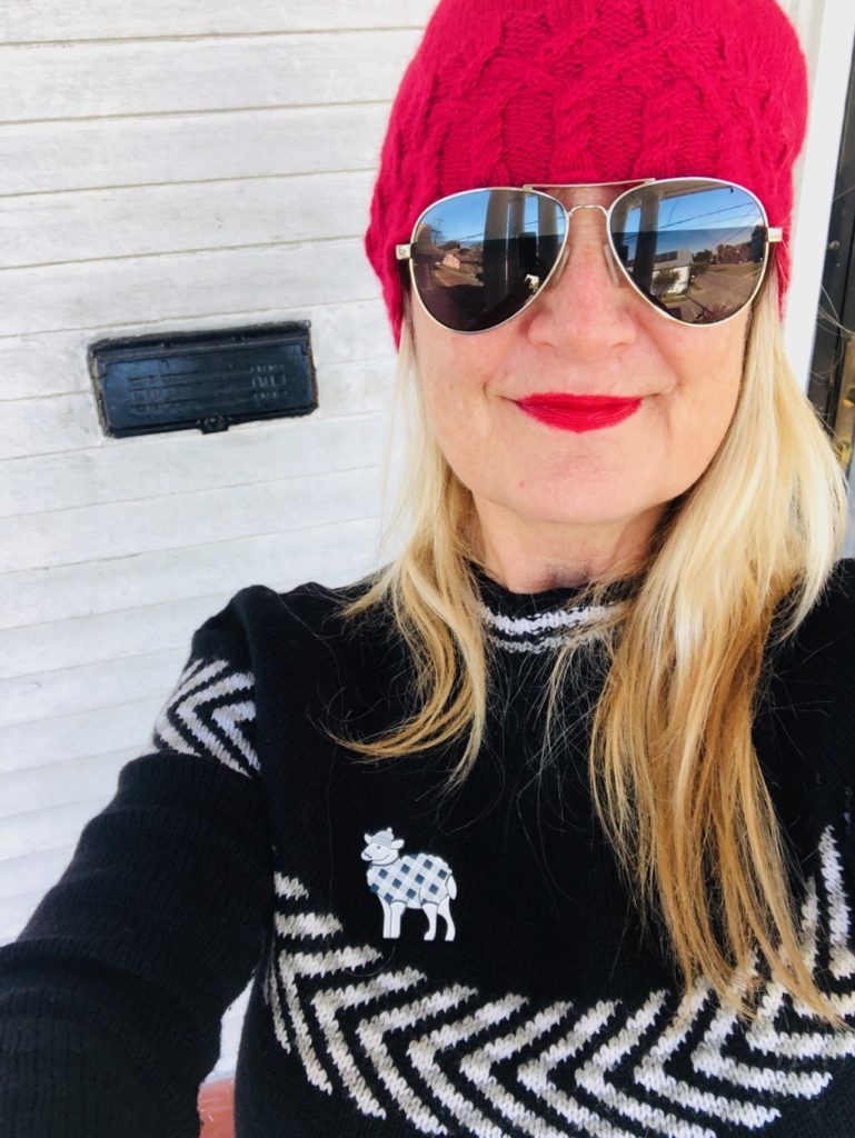 LilChurchKnits's tweet photo. Pepper &amp; Snow https://t.co/apDGTeEBxx The Pepper &amp; Snow Pullover goes with any color lipstick! #pepperandsnowpullover #brownsheepnaturespun #strandedcolorwork #seamlessyokesweater https://t.co/qY5Mhjr0wT