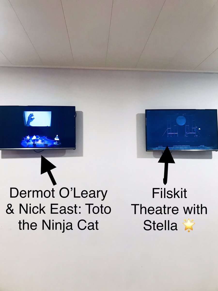 filskittheatre's tweet photo. When your theatrical neighbour at @southbankcentre is @radioleary for the day 🌟 Very surreal! And what a great festival Imagine is! It may be raining outside but it’s lovely to see the Southbank so full of happy families #SCImagineFest #welaughinthefaceofrain https://t.co/F6oXH8qXWz