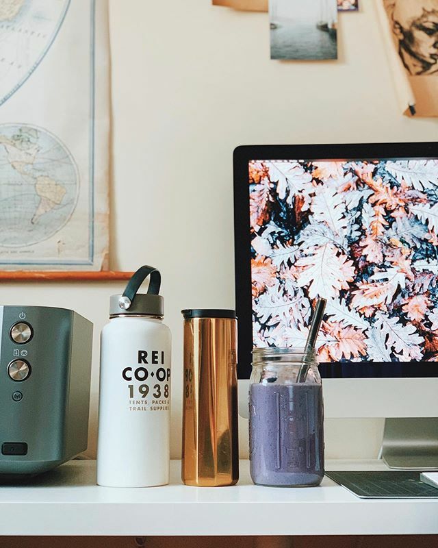 started feeling a cold coming on, so i’m combatting it with 1) rest - so, editing articles at my desk for #chkvintage rather than doing a difficult photoshoot today and 2) fluids 💦💦💦 from left to right: fresh cold water, hot strong dandelion tea with fresh lemon &amp; ginger, an…