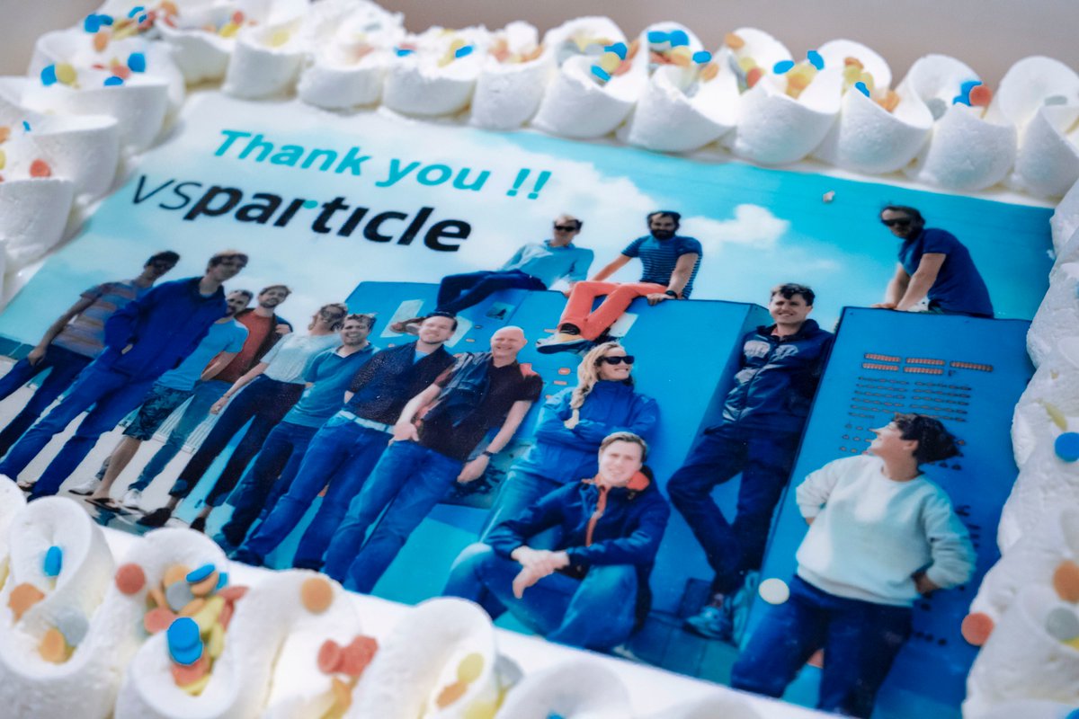 When is a company successful?🤔
Many companies mistake success for sales achievements.
Here, we define success as the growth in knowledge and personal development of our team members.
So yesterday we threw a great party for our colleagues who decided to fly out of the nest!