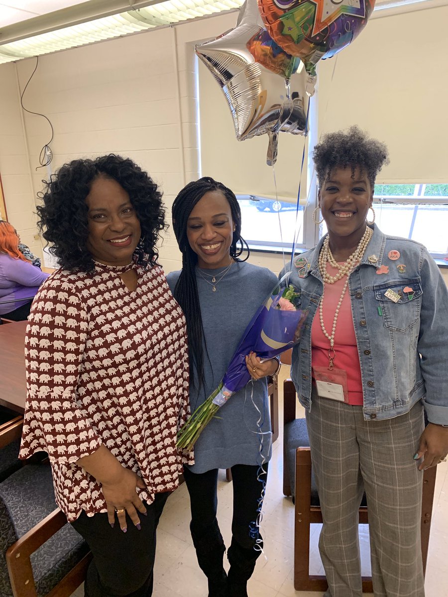 m2LTS's tweet photo. Congratulations to our Teacher of the Year Ms. Kelleigh Britton. https://t.co/f5LVPA0SY5