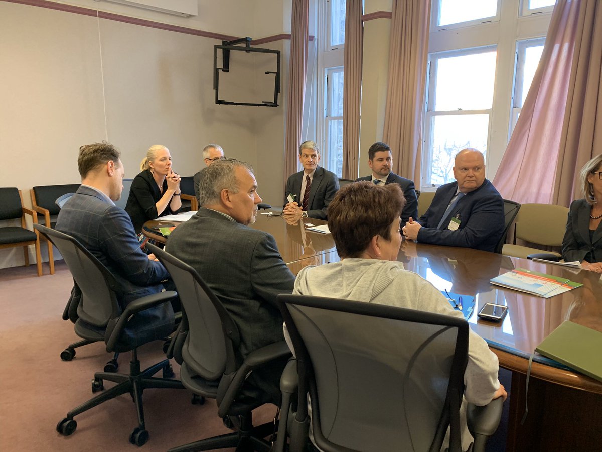 Public transit is a great way to get people around faster, cheaper and cleaner. I‘m working with <a href="/canadiantransit/">CUTA-ACTU</a> on improving and expanding their networks, electrifying bus fleets, and promoting transit-oriented development. 🚇