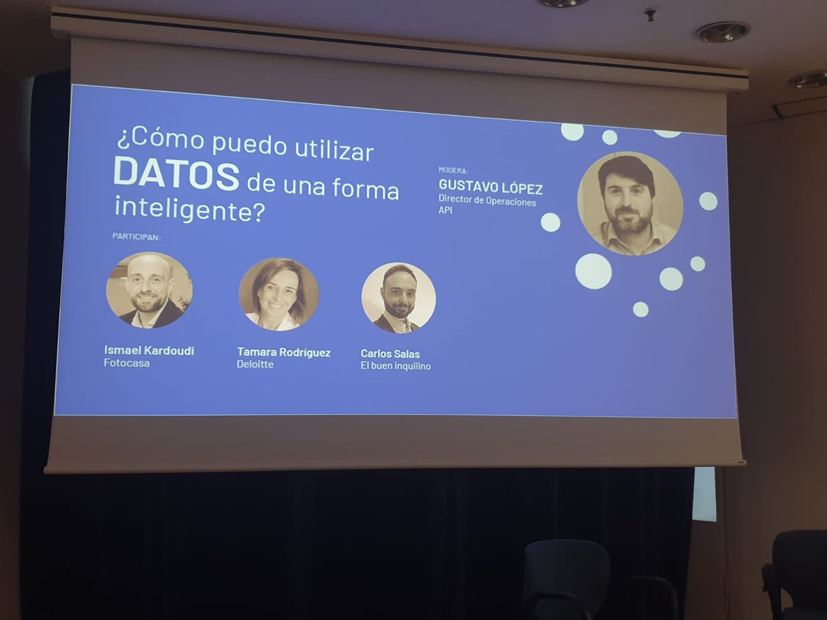 El director de Estudios de <a href="/fotocasa/">fotocasa 📸🏠</a>, <a href="/IsmaelKardoudi/">Ismael Kardoudi</a>, está hablando en la mesa redonda de <a href="/inmotecnia/">Inmotecnia</a> sobre ¿Cómo puedo utilizar los datos de una forma inteligente? blogprofesional.fotocasa.es/fotocasa-patro…