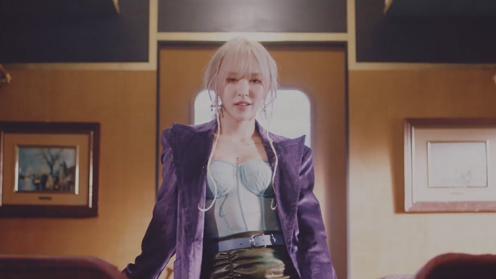 GodIsWendy1's tweet photo. #2월의_봄_오늘은_웬디 #TodayIs_WendyDay #OurSingerWendy I LOVE YOU MORE THAN WORDS 💙👑 https://t.co/X9QLxFw93y