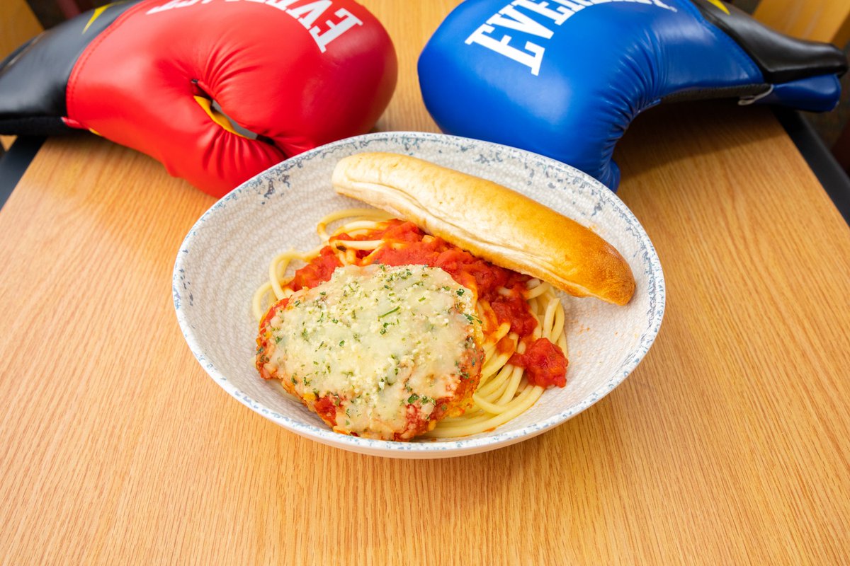 HokieDining's tweet photo. The results are in! It was a close, fair fight but Chicken Parm has been deemed the champion. Thanks to all who participated to cheer on their favorite dish. 🥊🐔

#VTDining #BattleOfTheBirds https://t.co/167ywLXtQI