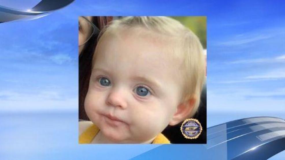 ABC13News's tweet photo. 🚨PLEASE KEEP SHARING🚨: Tennessee authorities are searching for missing 15-month-old Evelyn Mae Boswell.
https://t.co/dwAIVCiWFQ https://t.co/abJ8OYDmAw