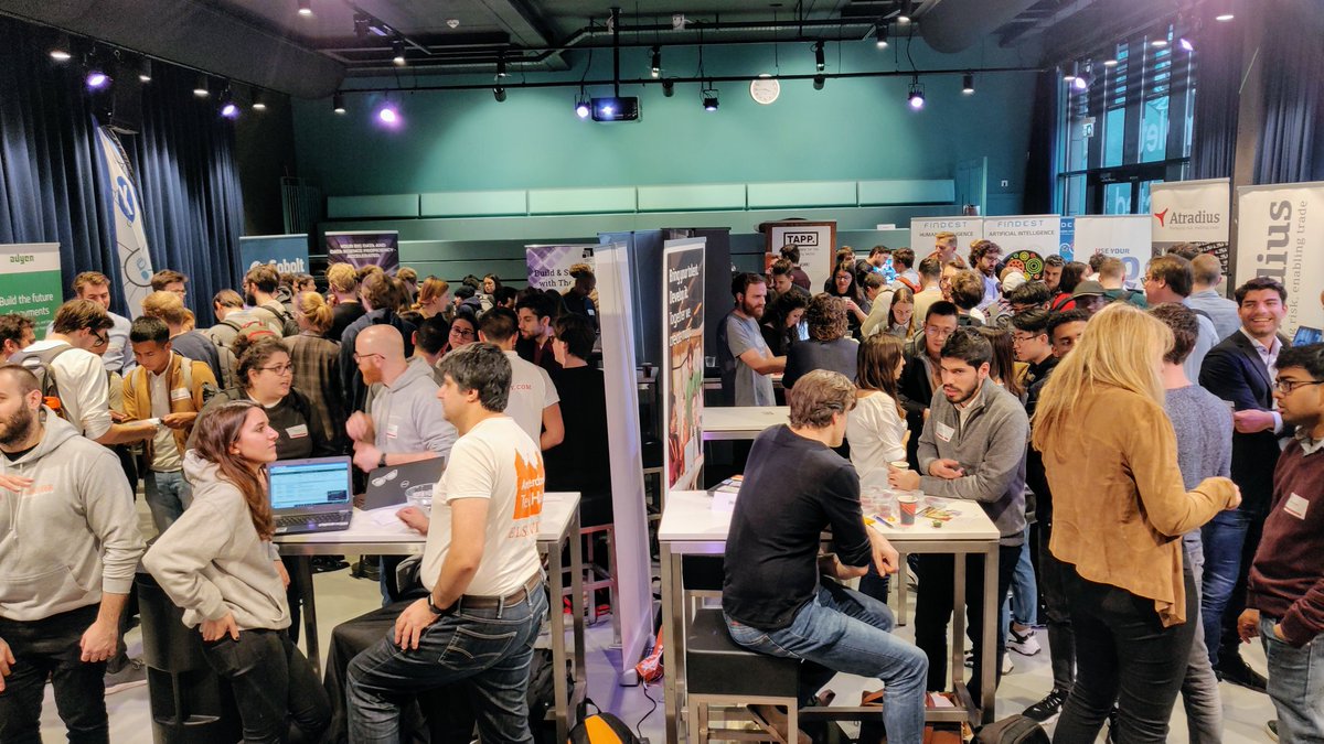 ams_ds's tweet photo. The ADS presents #TECH020 #networking drinks are in full swing! We hope you've found your #dream #career in #datascience or #ArtificialIntelligence! See you next year! #Amsterdam #careerfair #dreamjob https://t.co/XCHhQkFWkH