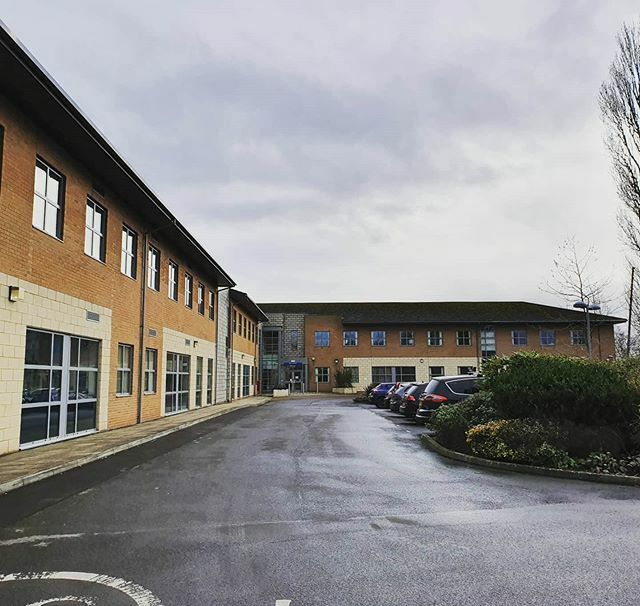 HMCarpentry's tweet photo. 12 years ago this month this was H and M's first contract! It was the carpentry package on this NHS building for Midas.
Thanks to all our customers and employee's old and new!
And thanks to family and friends for supporting us 😘. #tbt❤️ #grind #graft… https://t.co/bvBhj4Nuk9 https://t.co/VGFgxpsyfQ