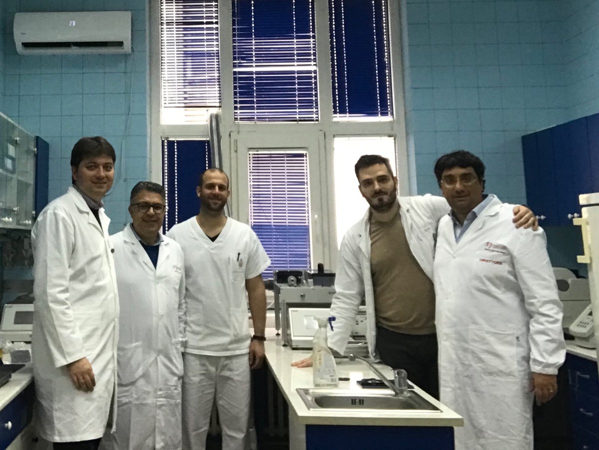 The #ReplicaProject tour continues! 

Today Giovanni Li Volti and Massimo Caruso are in Serbia, in Kragujevac, at the Department of microbiology and Immunology of the #UniversityofKragujevac  

 <a href="/CoeharUnict/">CoEHAR</a>