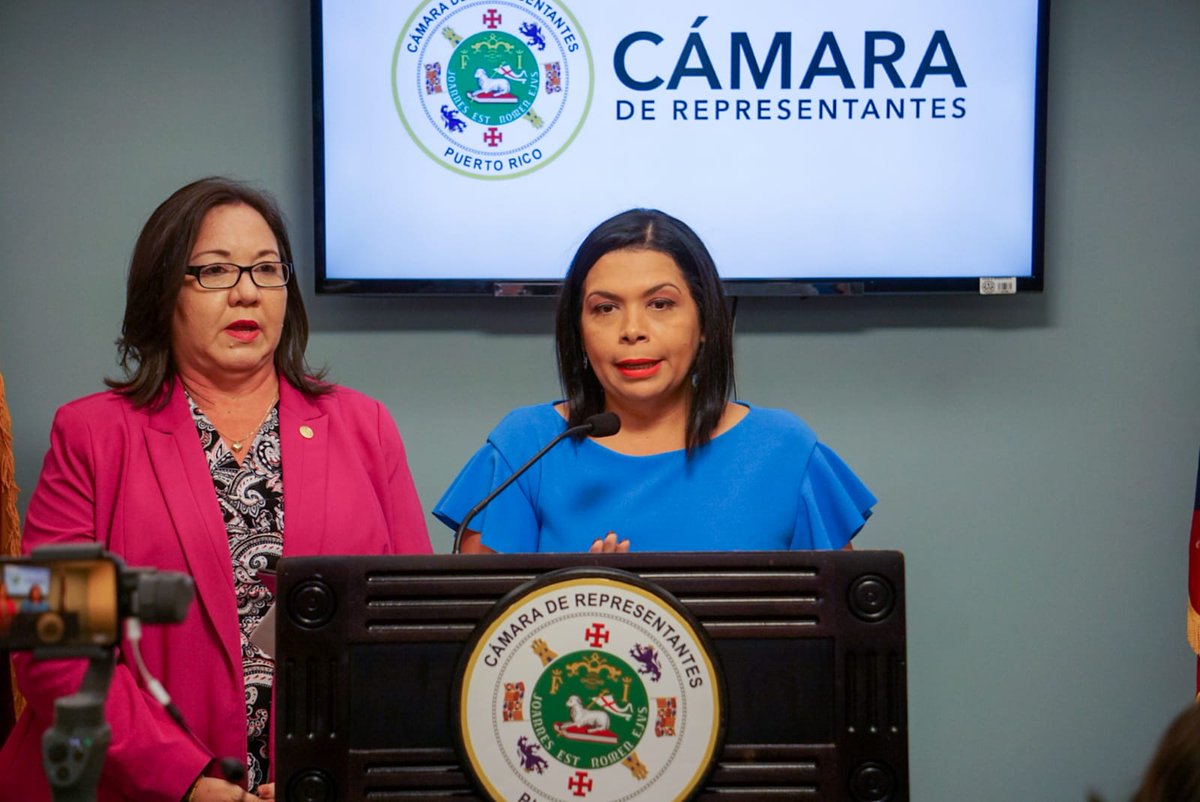 YashiraMLebron's tweet photo. [AHORA]🎙Conferencia de Prensa con la Compañera Representante @mas_maricarmen Código de Seguros de Puerto Rico reclamaciones y la obligación de presentar informes de sus gestiones al Comisionado de Seguros @CamaraConPR #camaradevisionyprogreso https://t.co/3cwQ8bhOax