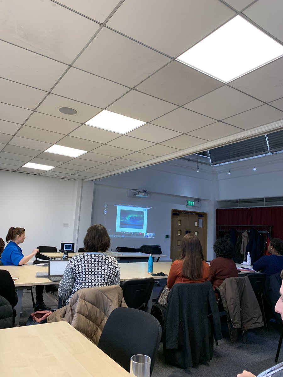 Gregphysio's tweet image. Great to hear from the @Pers_Care team on supported self-management and social prescribing in London! @NHSLdn_CN @HelenSouris @rezaulm_ @becckks95 @_JBrewster_