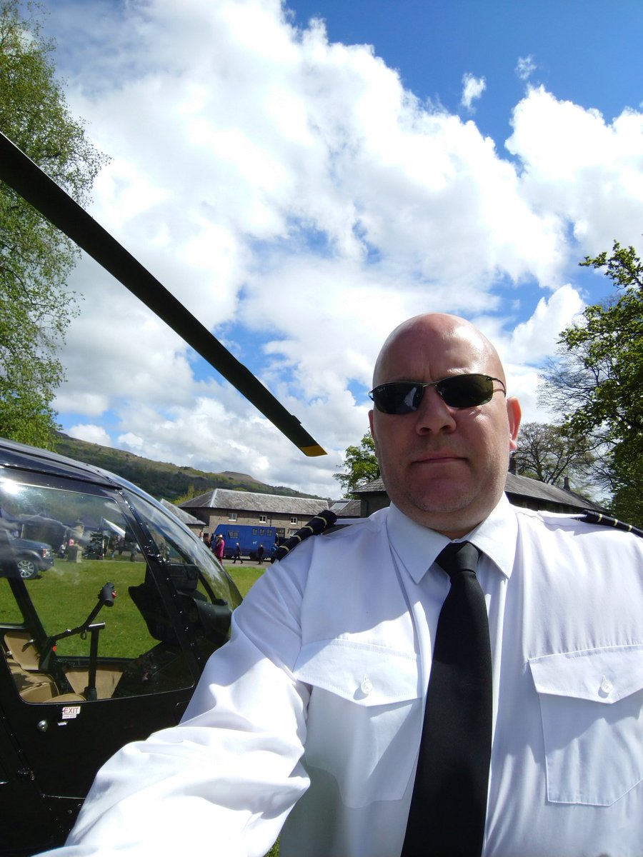 AlexJames_97's tweet image. Great story I'm with you Phil 🙈 as a @hoverhelis pilot 😂