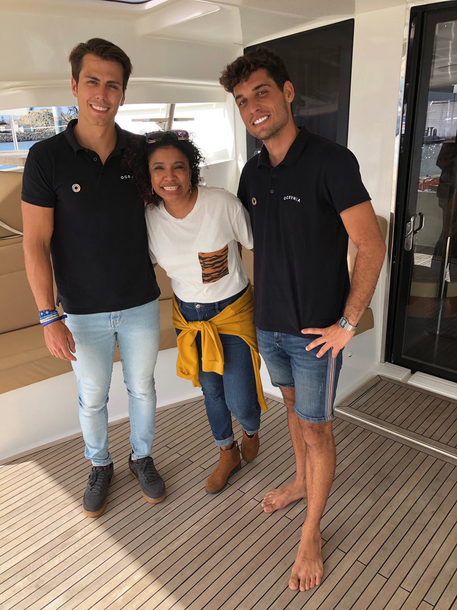 Hoy desde el barco Acuarela con dos de los #Odsider de <a href="/OceaniaEMA/">Expedición Oceania</a> en entrevista para <a href="/prensacom/">La Prensa Panamá</a>