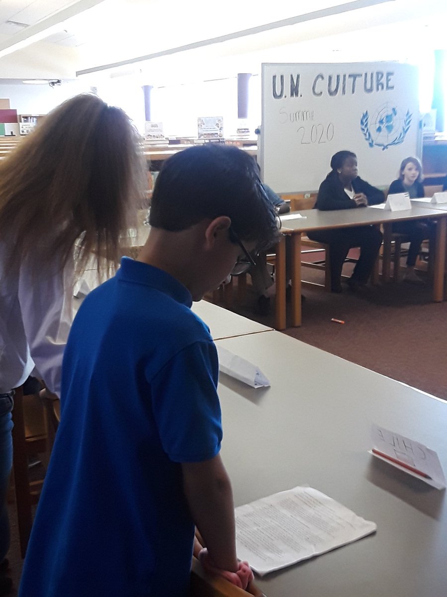 U.N. Culture Summit in Mrs. Shaddox's 6th grade GT Humanities class.  The student delegates represented countries and presented issues to the U.N. and then the U.N. voted on the issue.  
#EMSproud
