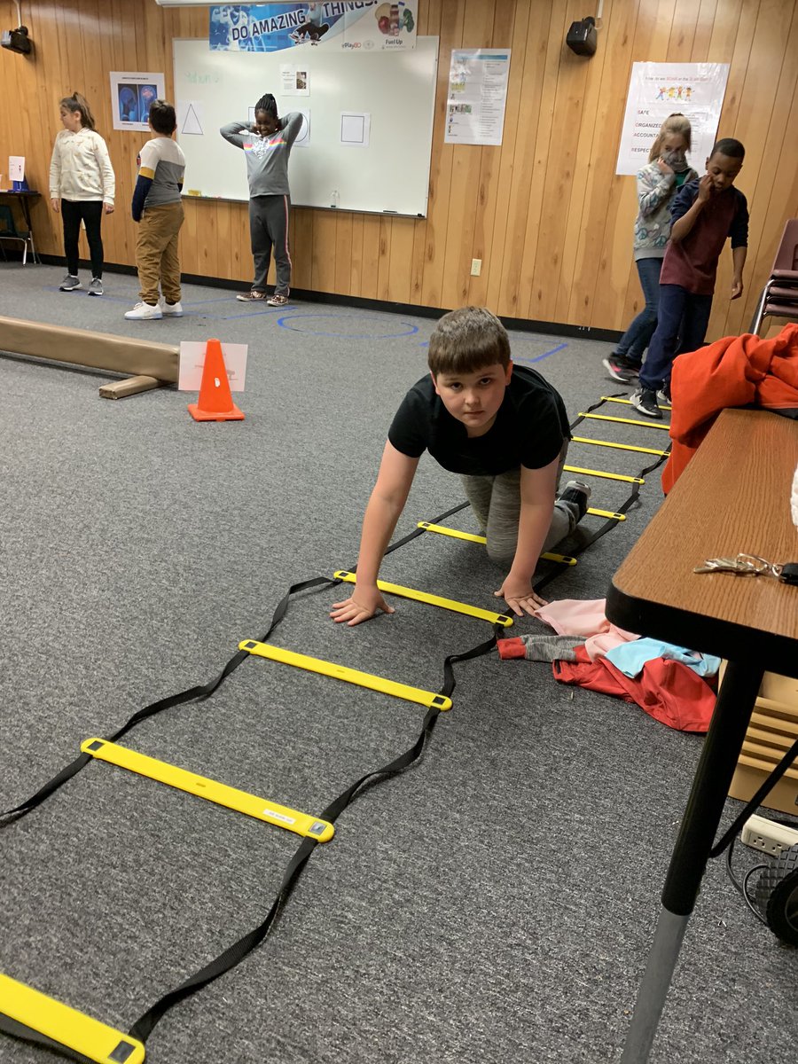 RobinZorkic's tweet photo. Having a great time in our Brain Gym #eseSOAR https://t.co/bGGnQht5lg
