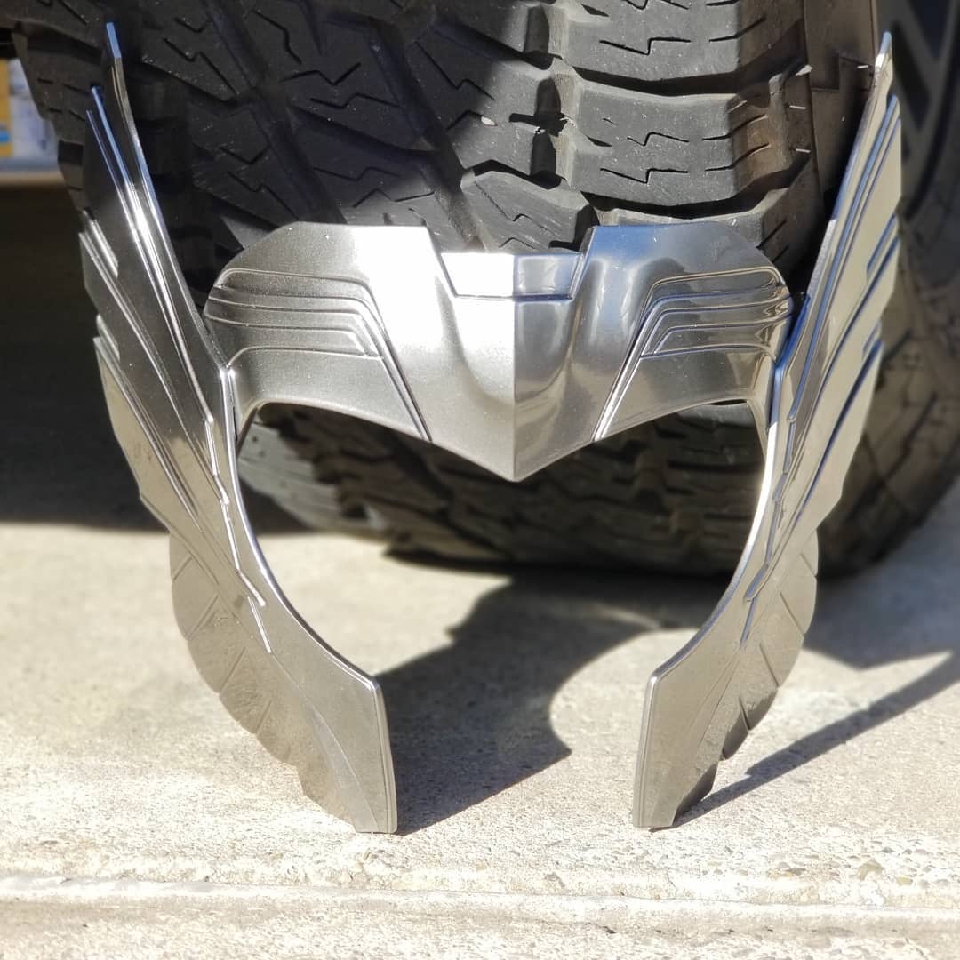 AlsaChromePaint's tweet photo. Alsa MirraChrome on Thor mask👍 by Gilbert Pacheco. 
Link: https://t.co/w4fishATyI

#Thor #thorhelmet #Avengers #avengerscosplay #Chrome  #alsarefinish #custompaint #alsapaint https://t.co/iDOFz2sqgZ