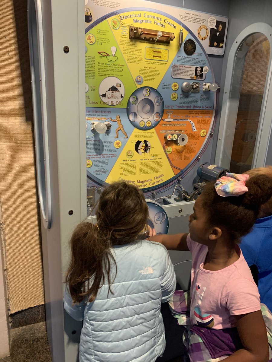 Mrs. Featherston tweet media