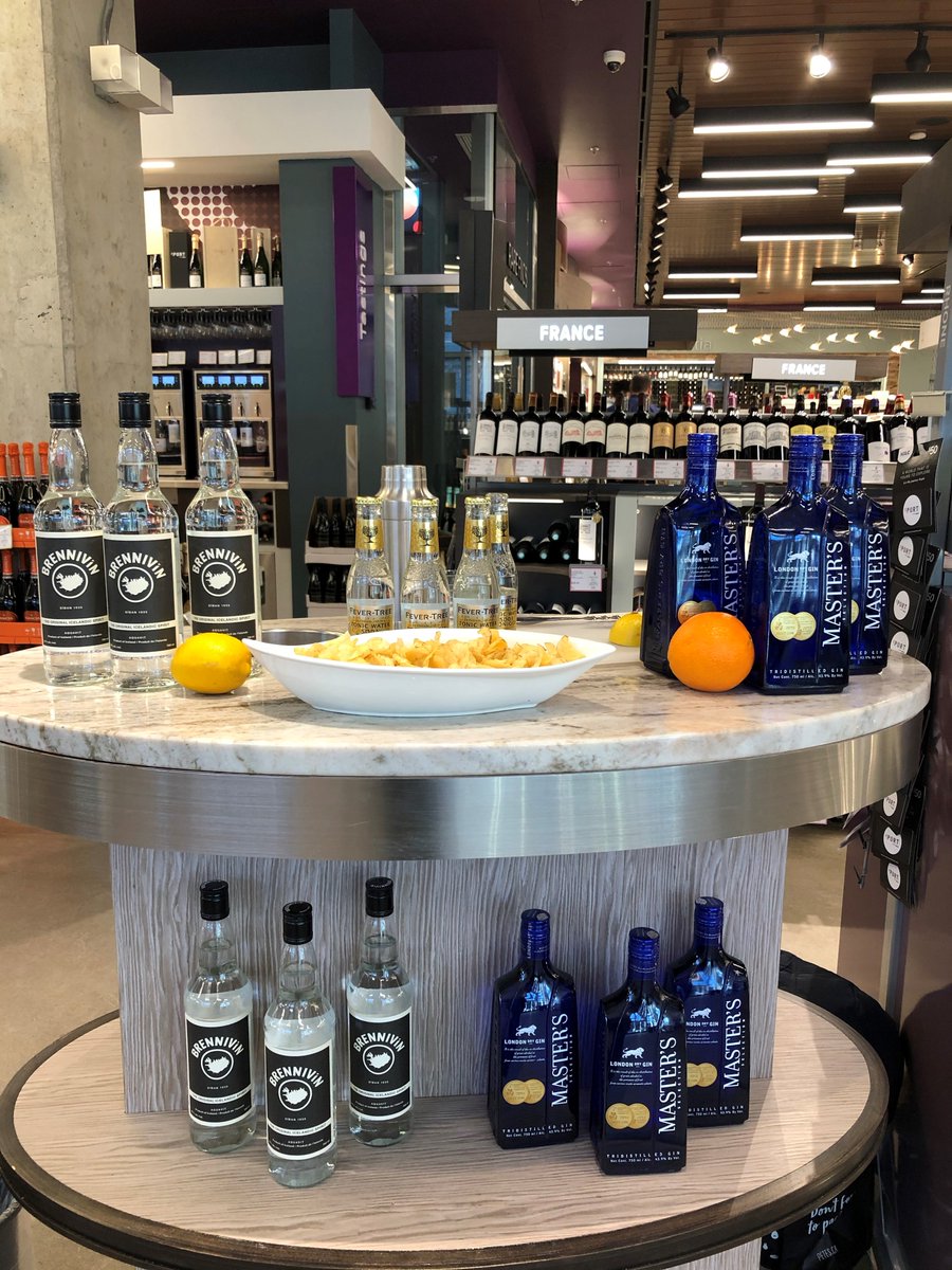 CSWS_AtlCan's tweet photo. #TastingAlert 🚨 We are at The Port by @theNSLC until 7pm pouring @Brennivin_UK and @MastersGin. Stop by and say hi to our friend Gaby and treat yourself to these incredible Christopher Stewart spirits! https://t.co/pBnPRY6bRw