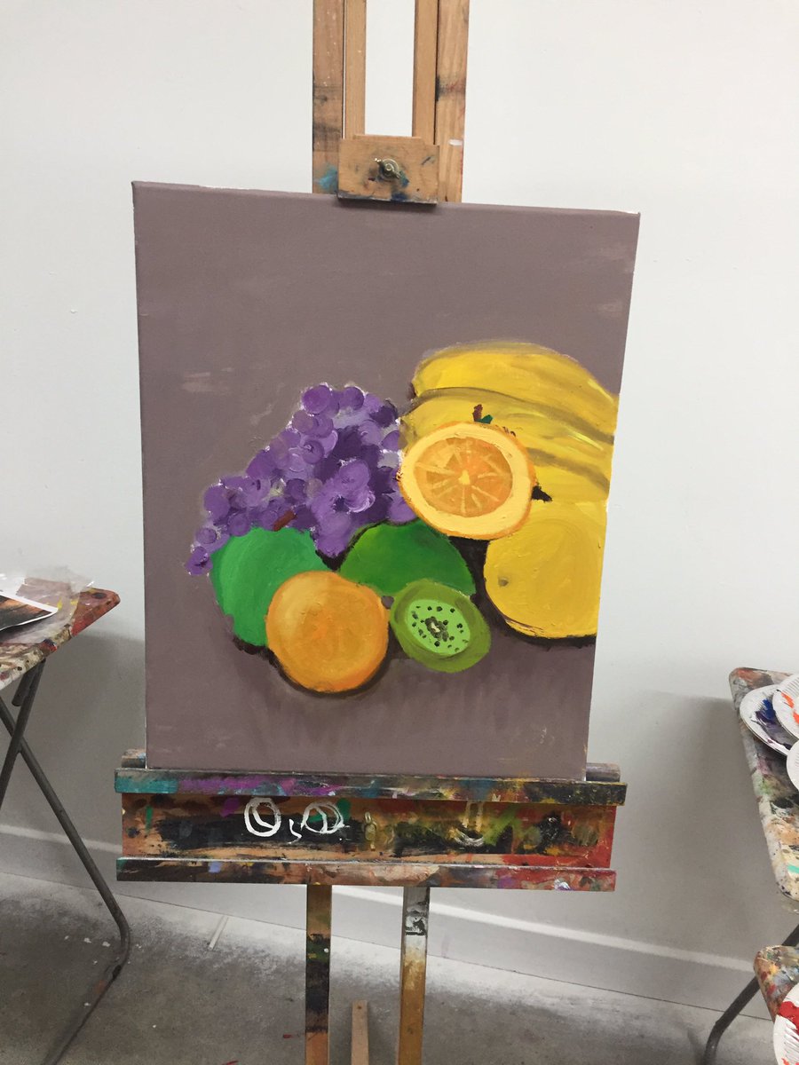 sarah_in_colour's tweet photo. There was not only #painting going on tonight @PaisleyIn but #singing (and #whistling!) a wonderful relaxing time with @KibbleCharity staff and pupils while @trinkie69 shares her painting genius. (Our paintings are progressing beautifully too!) #kibbleis #therapeuticthursdays https://t.co/YqYy4v8Qg9