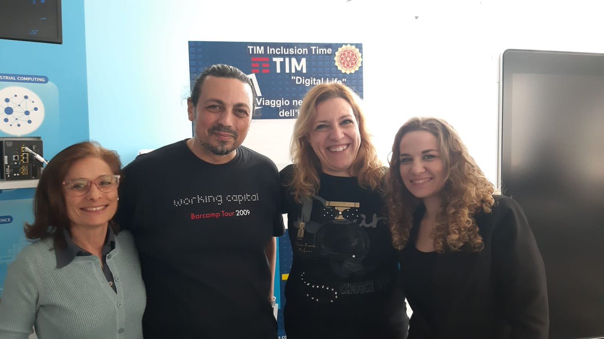 killermedia's tweet photo. Grazie a @AngelaMaiale, @OlgaDAuria1 e a tutto il team di #TIMWCAP #Napoli🙌
Qui l'#innovationdays e il #TimeProgram, i #millennials di @TIM_Official si sfidano in due giornate, per sviluppare idee innovative in ambito #digital💡🚀
https://t.co/V4QS5tXtyE @NAStartUp @susannasanse https://t.co/BM30LUhfLM