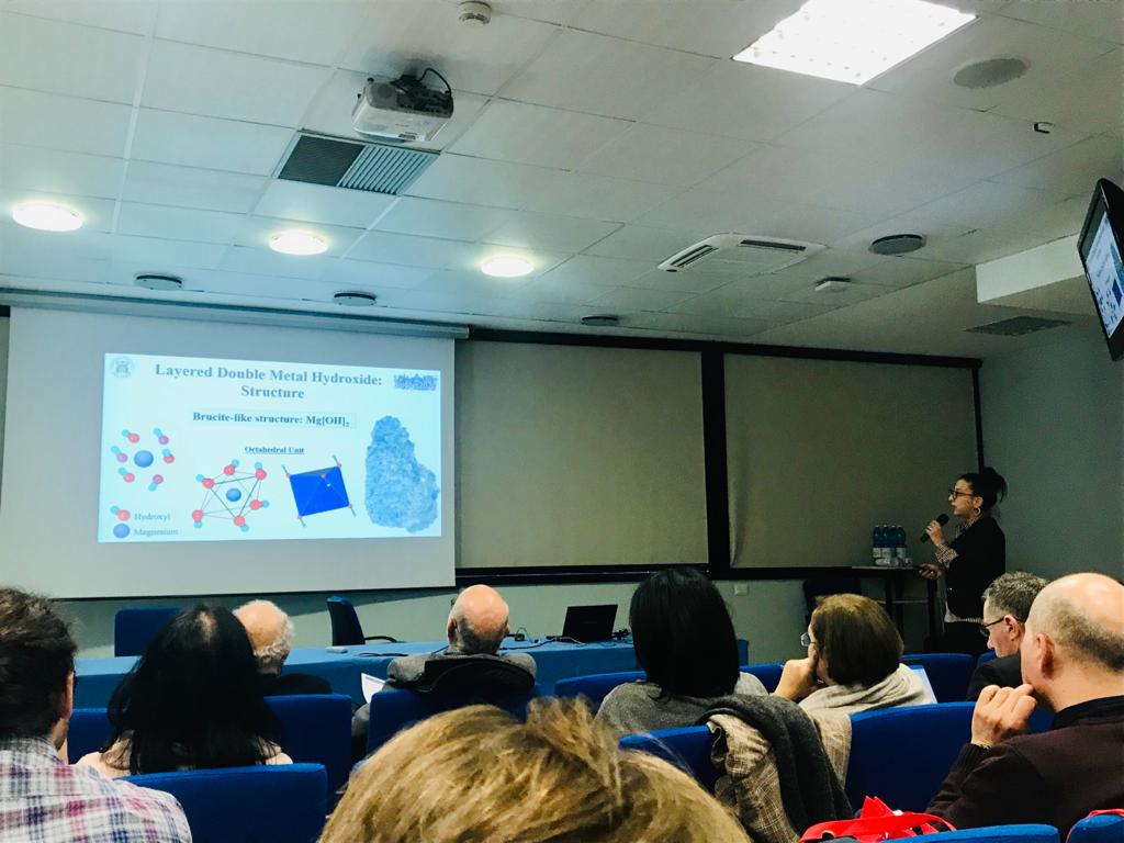 GaleazziRo's tweet photo. #biomet2020 @univpm @lab_modeling Dott.ssa Cristina Minelli al Biomet2020 - LDH as drug delovery vectors for resveratrol https://t.co/x4wYoqOtPN