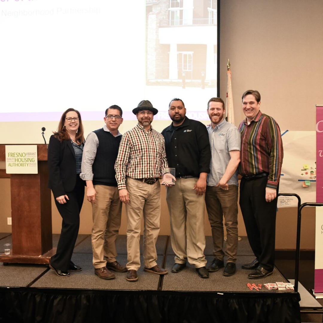 FresnoHousing's tweet photo. It is an honor to recognize our 2020 Community Partner of the Year @ENPFresno for their ongoing neighborhood development and training efforts that help Fresno Housing residents to create and maintain an active presence in their neighborhoods. #FH2020 #VibrantCommunities https://t.co/EqNZR6BNHW