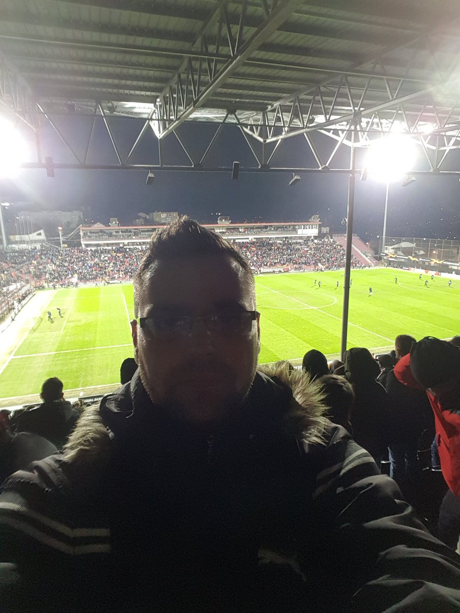 CrisanAlexand17's tweet photo. CFR Cluj 1 - 1 Sevilla. Un rezultat bun cu specialista Europa League. https://t.co/cGKJUGr9nE