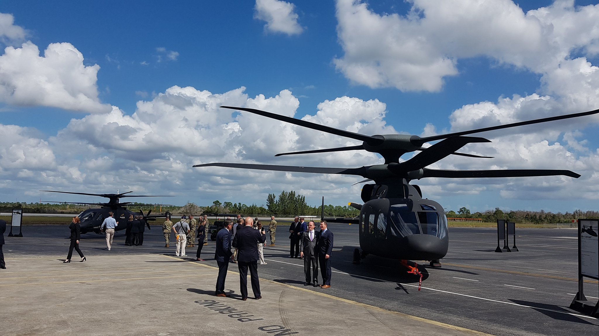 ERPB81qWsAEkbZ0.jpg:large