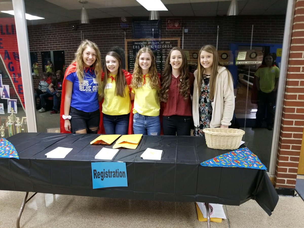 Kansas_KAY's tweet photo. Today's #KAYUnitConference was filled with great brainstorming and awesome service projects thanks to the SUPERFANTASTIC HEROES at @ellinwoodeagles!
Were you in attendance today? Share pictures and stories below! https://t.co/CrrpBEi5QQ
