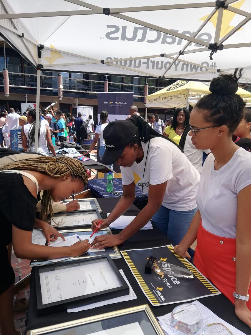 EnactusMandela's tweet photo. Don't worry if you missed us at the South campus today, tomorrow we'll still be there from 13:00 - 14:00. Do the right thing; join the winning society stop being part of the #Sbwl squad 💛#Enacted #BeOneOfUs  #HighwaysToByways2020 https://t.co/GM064l8hGD