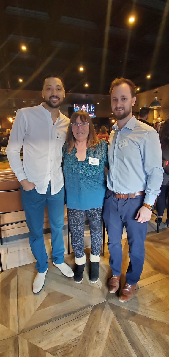 Thanks <a href="/WERCofC/">Windsor Essex Chamber of Commerce</a>  for another fun Business after 5 and to Ryan Anderson and Andrew Kozak from <a href="/WindsorExpress/">Windsor Express</a>. I make you guys look really tall! 😂 #YQG #WindsorBusiness