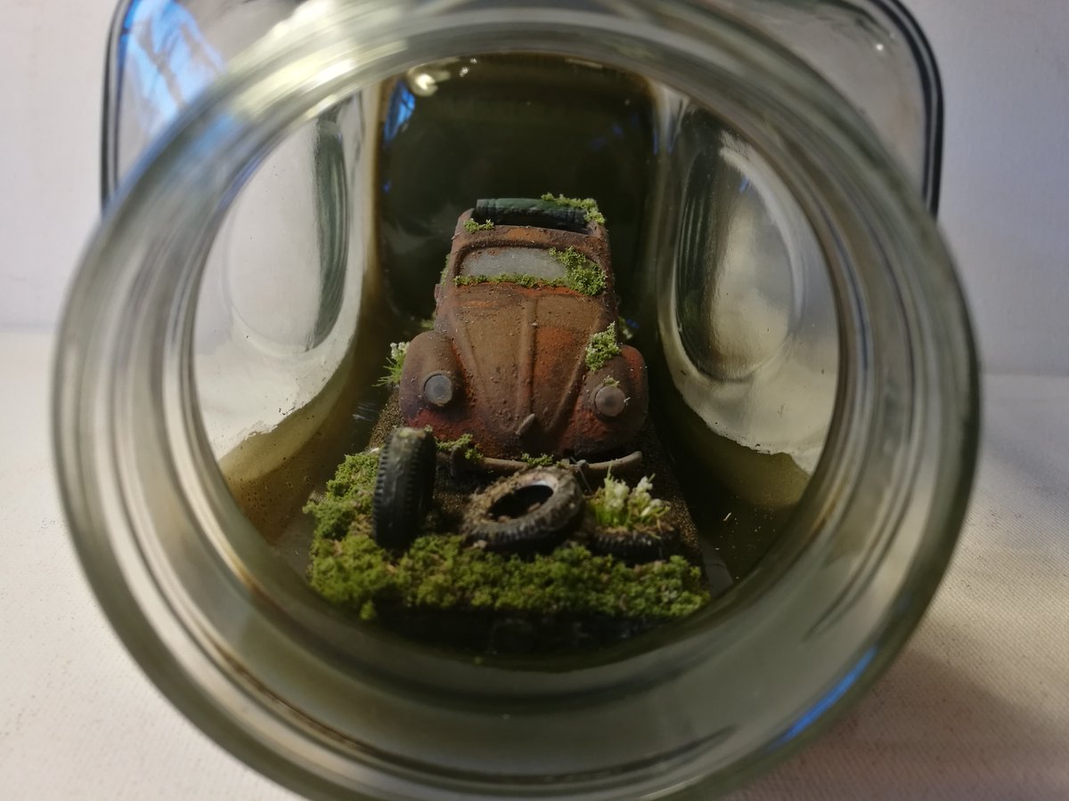 RustNDustUK's tweet photo. VW Beetle barn find "car in a jar" now for sale on eBay: https://t.co/57vQ9E2j4x
#VW #VWBeetle #BarnFind #CarInAJar #Diecast #Diorama #RustnDust https://t.co/jCyQhLykdF