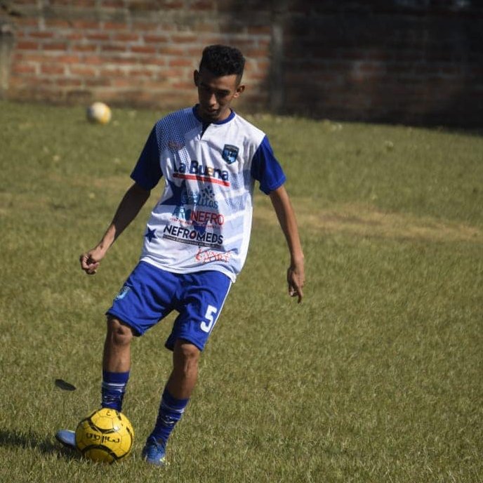 gerardobarrioss's tweet photo. 🟠🟡🟠 Nos seguimos preparando para el partido del Domingo contra Platense. https://t.co/4upIQihfbY